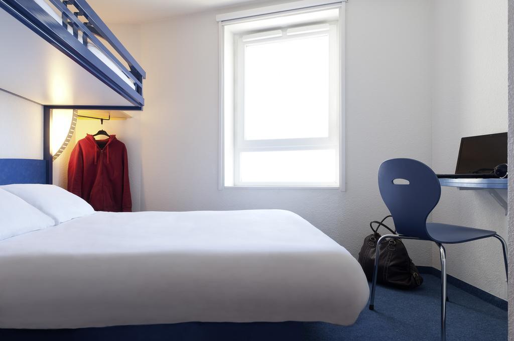 Ibis Budget Orly Chevilly Tram 7 Vitry-sur-Seine Ruang foto