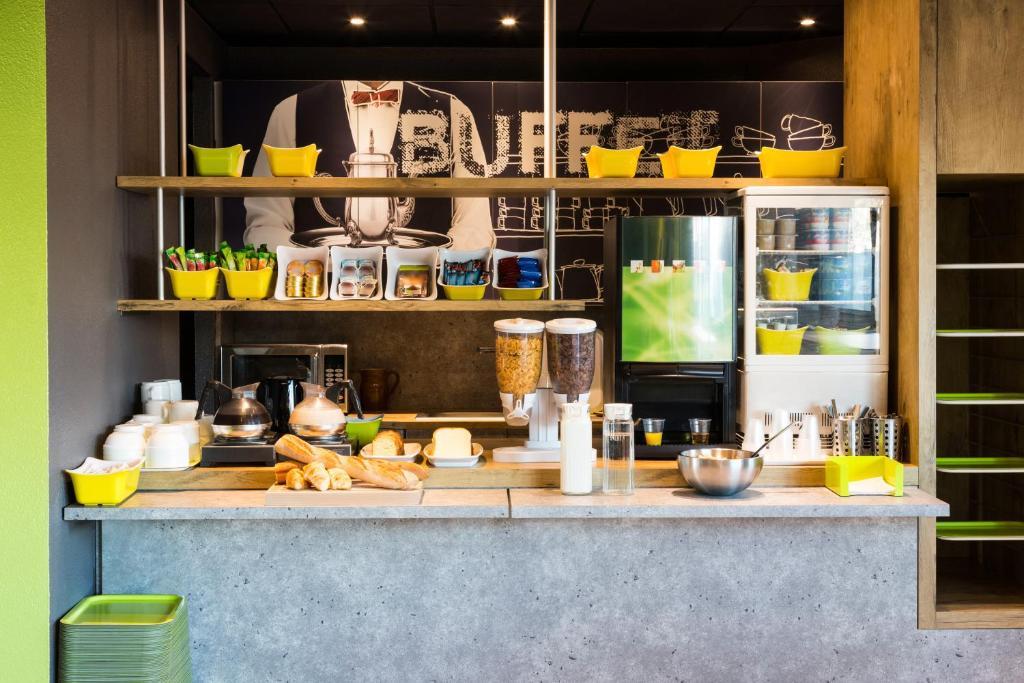 Ibis Budget Orly Chevilly Tram 7 Vitry-sur-Seine Bagian luar foto