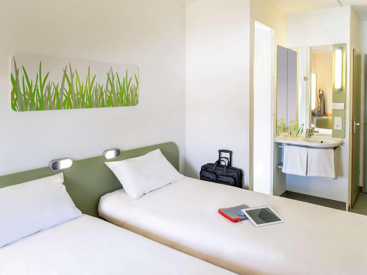 Ibis Budget Orly Chevilly Tram 7 Vitry-sur-Seine Bagian luar foto